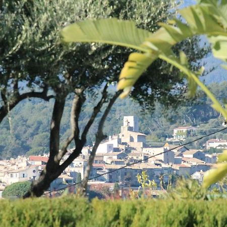 Bastide Les 3 Portes Saint-Paul-de-Vence Buitenkant foto